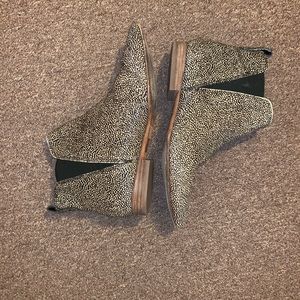 Madewell Calfskin Chelsea Boots